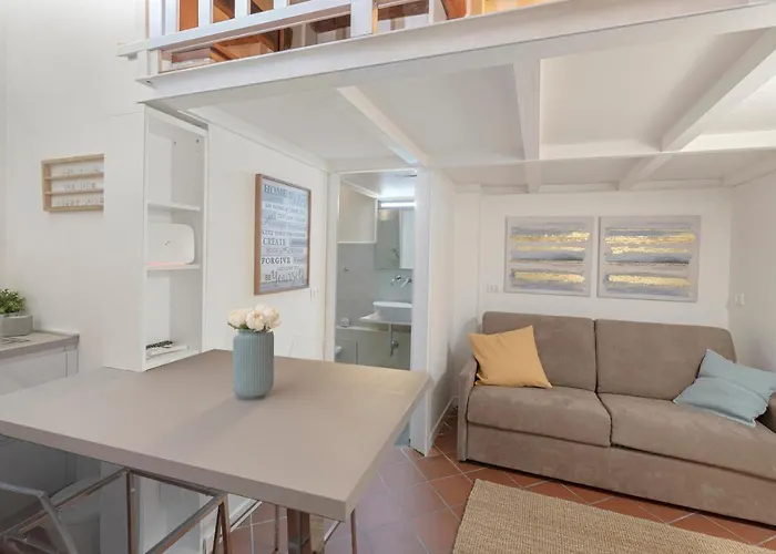 아파트 New Loft In The Heart Of 3 *