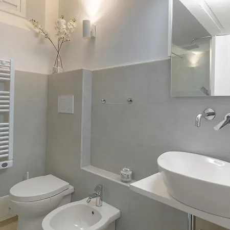 New Loft In The Heart Of 3 *